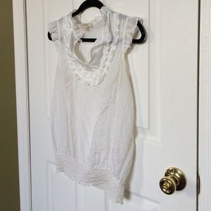 Forever 21 Medium White Women's Sleeveless Blouse