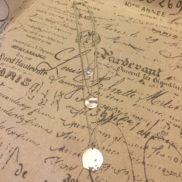 Graduated Pendant. Can be worn 3 ways!