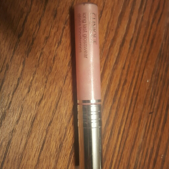 Clinique lip gloss