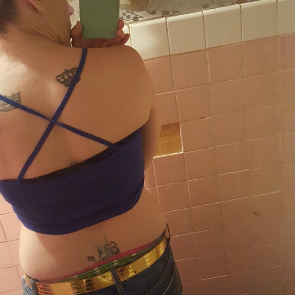 ❌SOLD ON♏❌NWT Royal blue crisscross crop OSFM - Picture 4 of 4