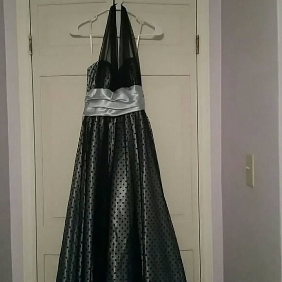 Size 3 Prom dress
