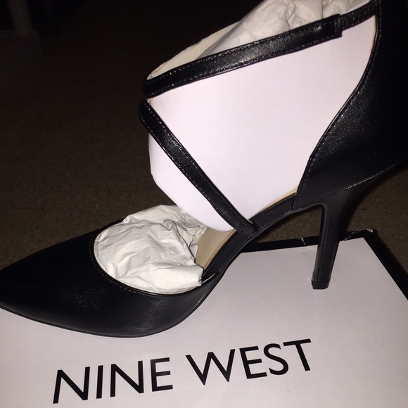 Nine West pumps