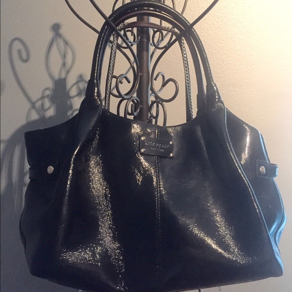 💯 Kate Spade Handbag - Black