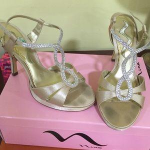 Gold heels(3.5 inch)