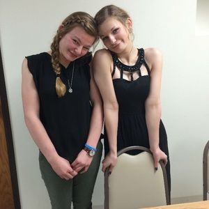 Meet your Posher, Crystal