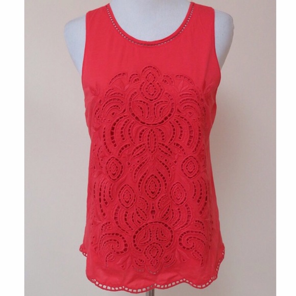 Coral eyelet embroidered tank size XS NEW