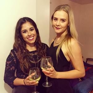 Meet your Posher, Dominique