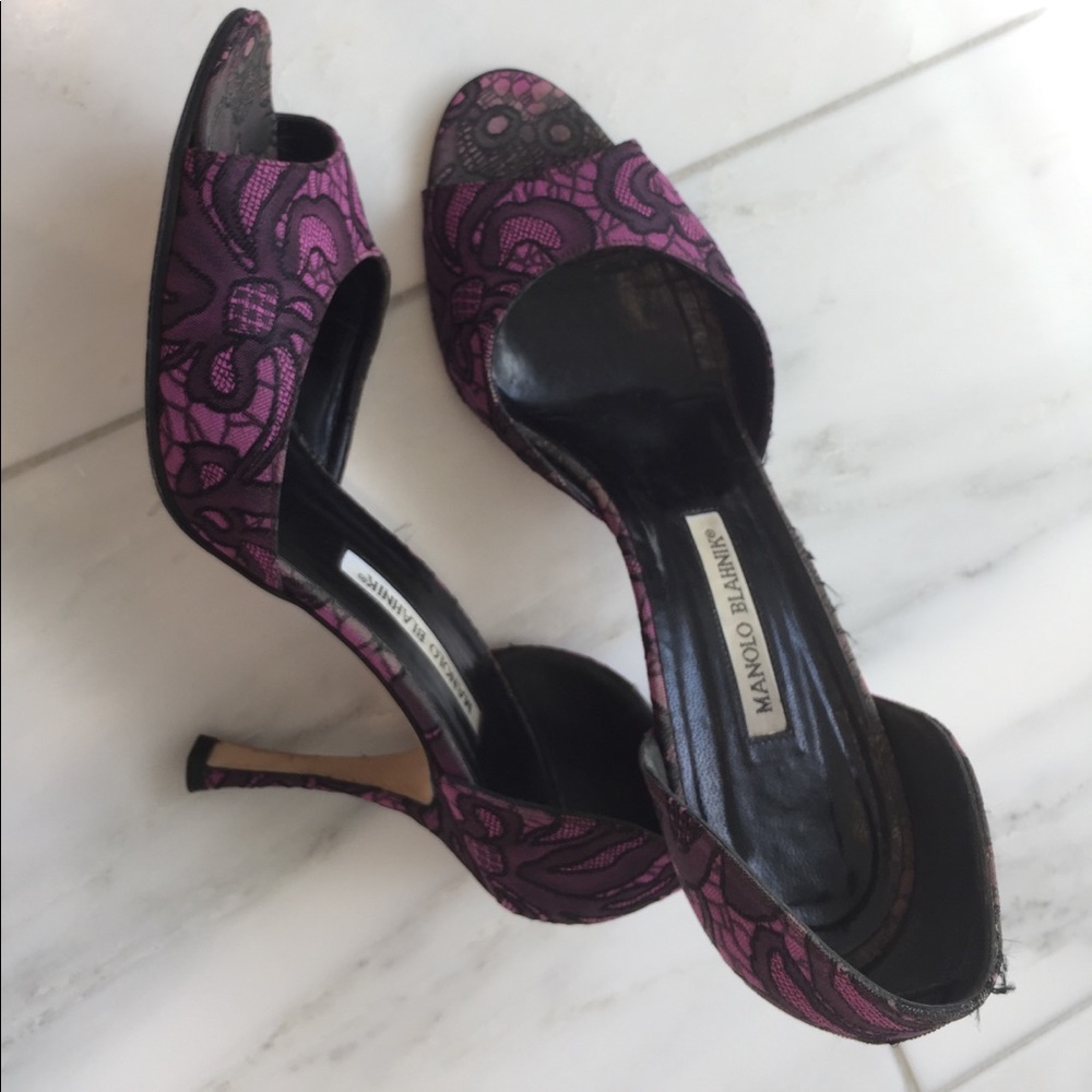 Manolo Blahnik 40.5 D'Orsay purple & black lace