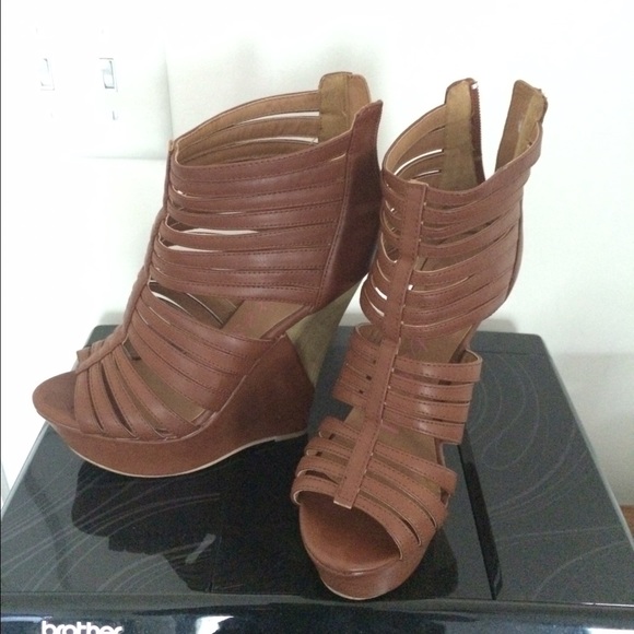 Cognac Wedges