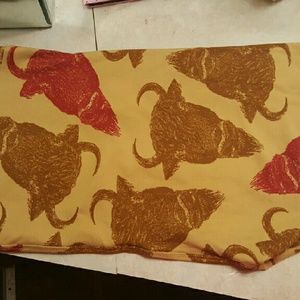 Lularoe leggings Bison