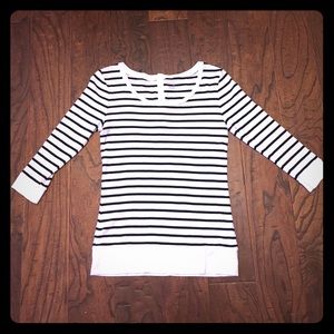 Gap 3/4 Sleeve Tee ☀️last markdown☀️