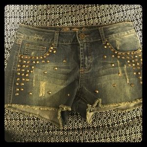 Size medium Wax Jeans studded shorts