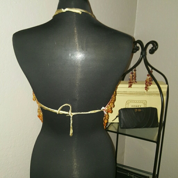 Gorgeous gold - Picture 2 of 2