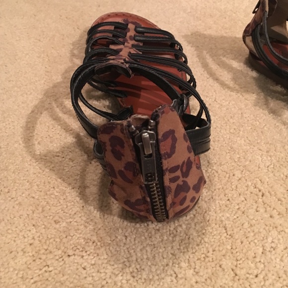 cheetah print sandals - Picture 3 of 3
