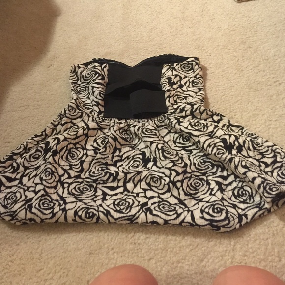 Strapless tube top - Picture 2 of 3