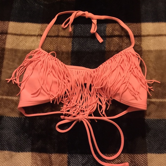 Buckle swim top