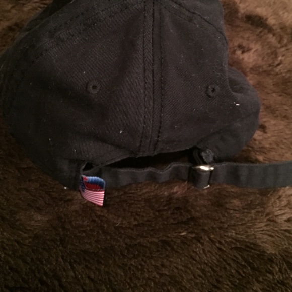 Hat - Picture 3 of 3