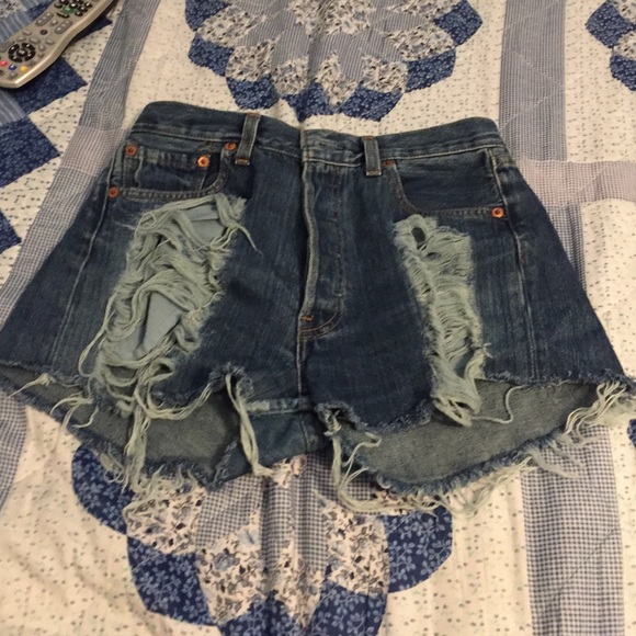 Lf cut off shorts