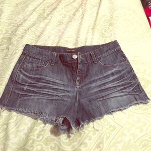 NY&CO Perfect jean shorts! Love these!