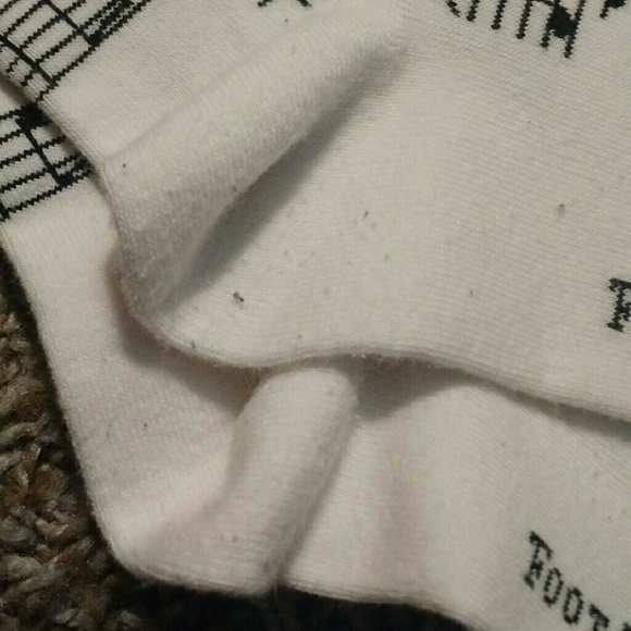 NWOT 2 Pairs of Foot Traffic Socks - Picture 4 of 4