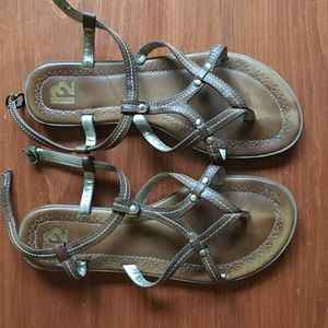 R2 Gemma Strappy Sandals