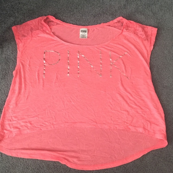 Flowy pink shirt