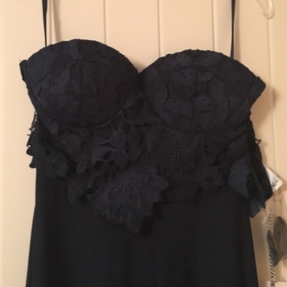 Navy Strapless Peppermayo - Picture 3 of 4