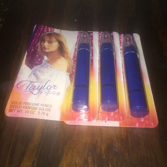 TAYLOR by TAYLOR SWIFT