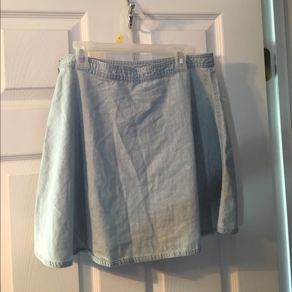light denim circle skirt - Picture 3 of 3