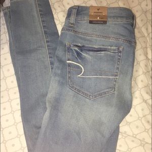 NWT Size 4 Jeggings