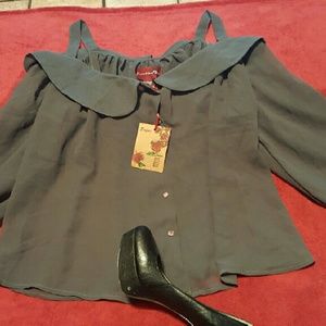 Cold shoulder sexy blouse