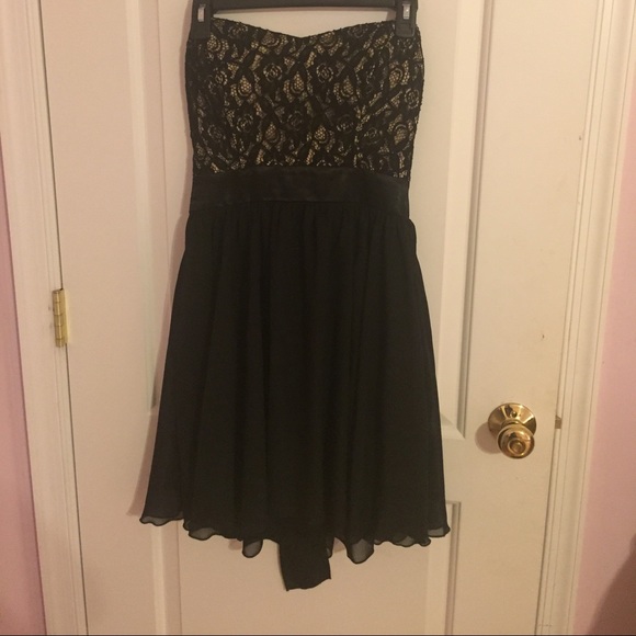Trixxi dress