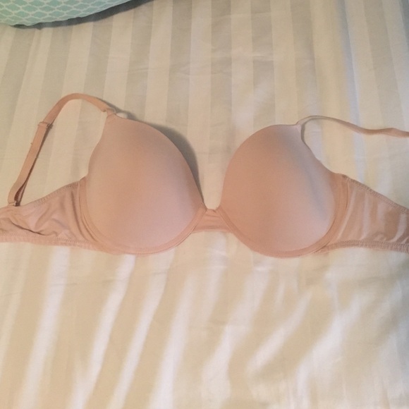 Nude Victoria's Secret 36D bra!!