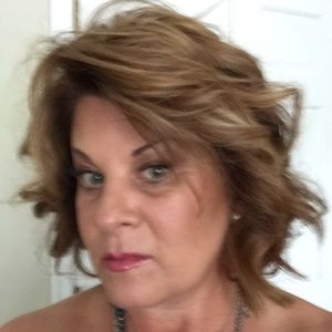 Meet your Posher, Shelley