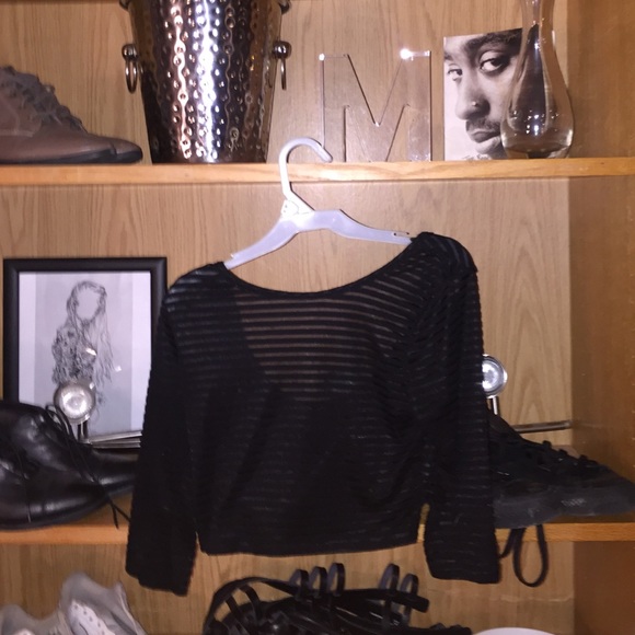 Crop top