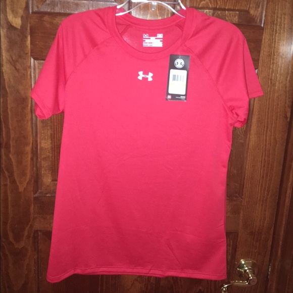 NWT Under Armour T-Shirt