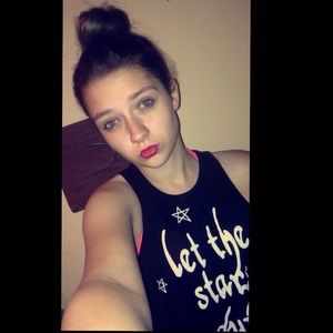 Meet your Posher, Savannah