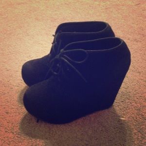 Black suede wedges