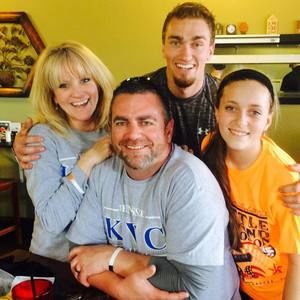 Meet your Posher, Leslie