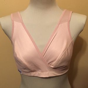 Glamorise bra, Criss cross front