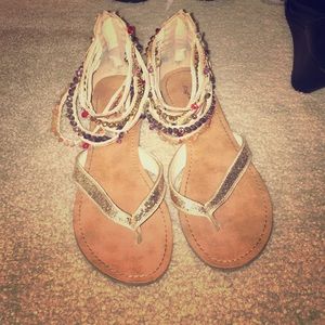 Zigisoho Sandals (Gold)