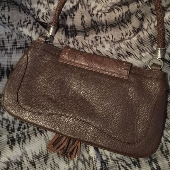 Feeling texture in a brown and red Enmon bag! - Picture 3 of 4