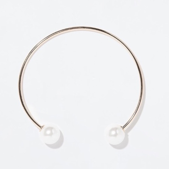 ZARA choker with pearls
