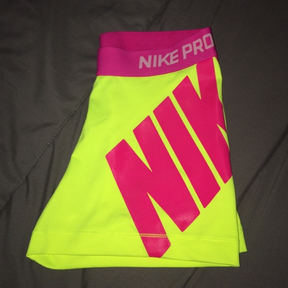 Nike Pros 🤘🏼