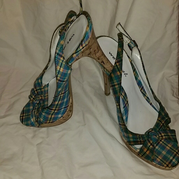 Wet Seal Size 9 Plaid Heels