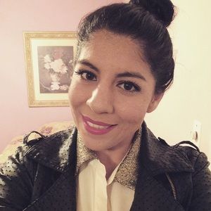 Meet your Posher, Krystal