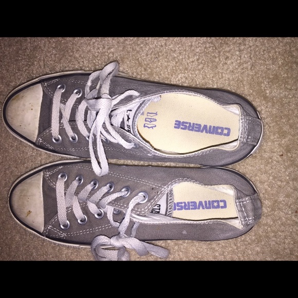 Grey converse