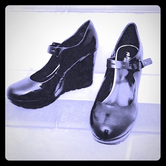 Platform wedge Mary Jane's
