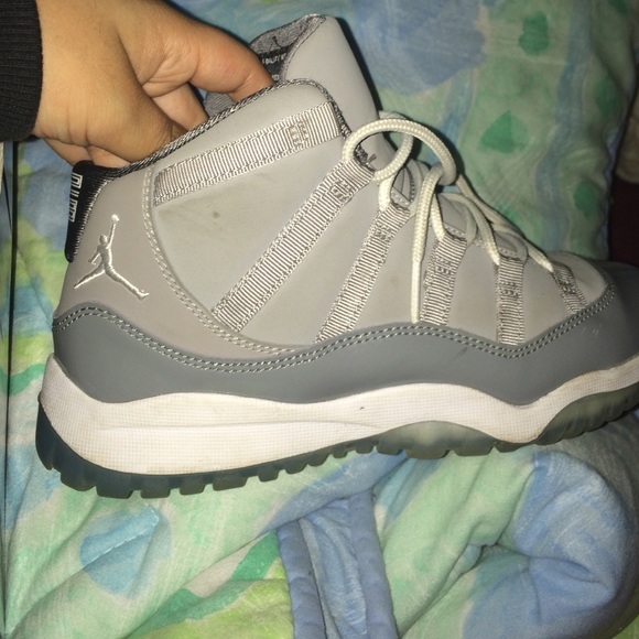Cool Grey 11s - Picture 3 of 4