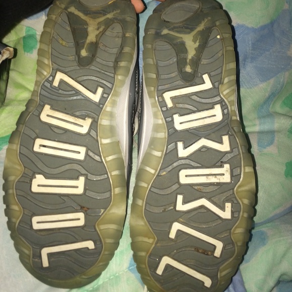 Cool Grey 11s - Picture 4 of 4